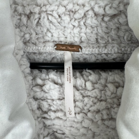 Free People Wild Heart Faux Shearling Pullover Size L Green - Picture 3 of 14